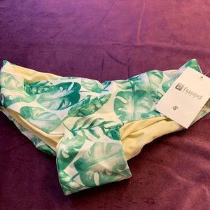 Fused size small Kona bottoms old Hawaii